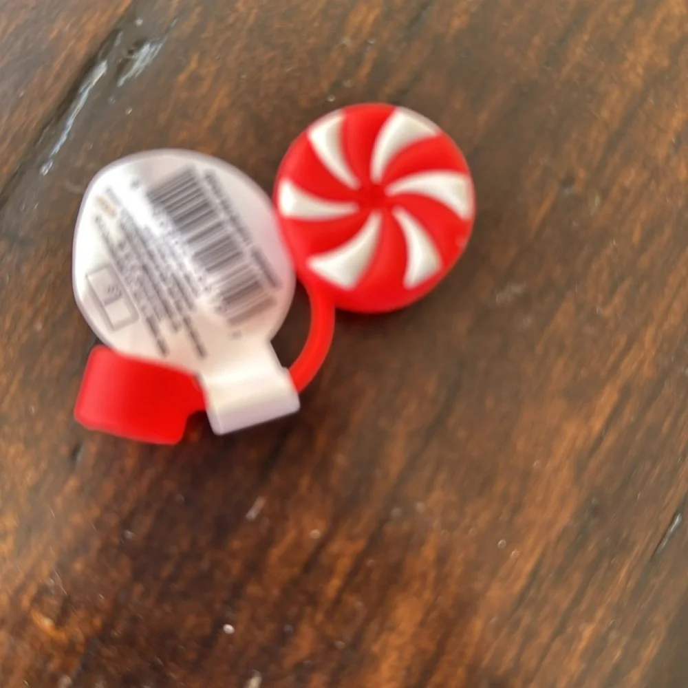 Novelty straw topper. Set of 6 Target Straw toppers.